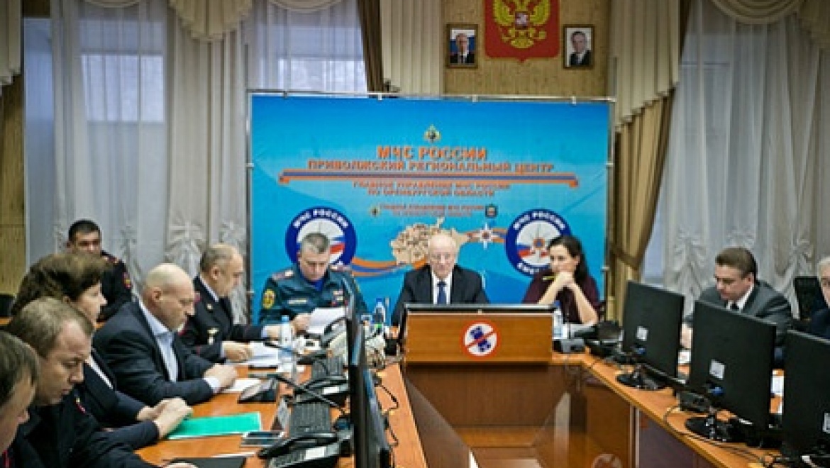 Глава региона проконтролировал выполнение задач по обеспечению безопасности в сложных метеоусловиях