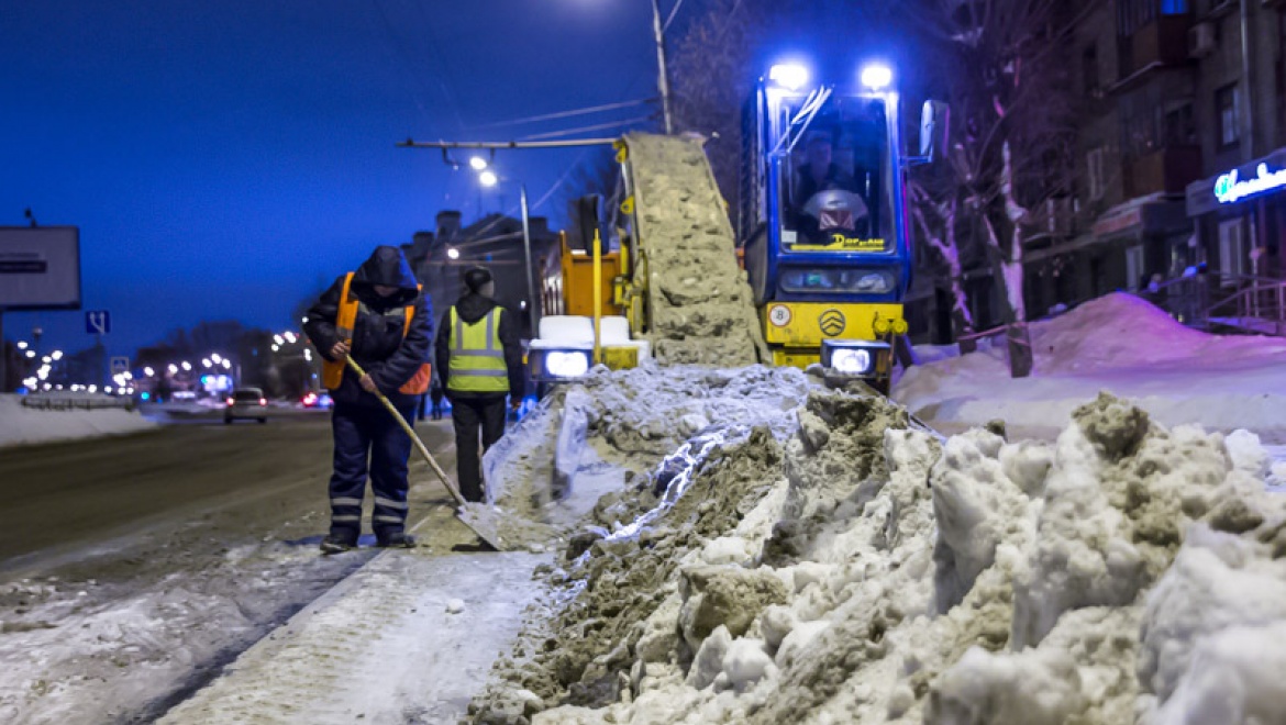 За минувшие сутки с улиц Казани вывезли почти 5,4 тыс.тонн снега