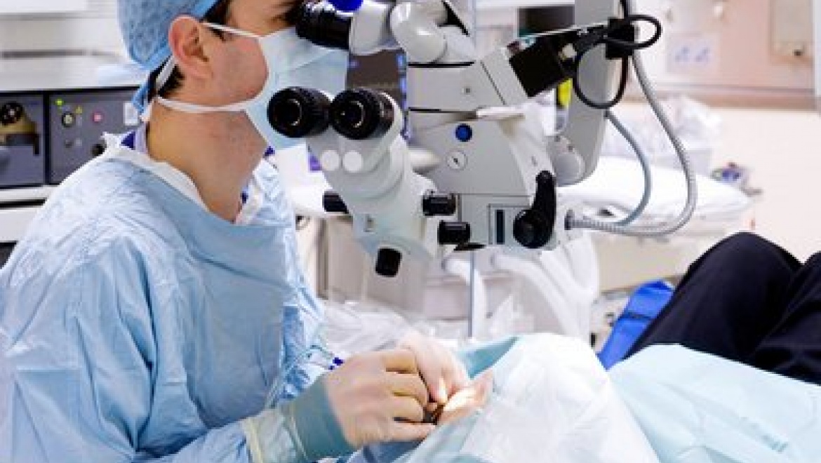 Замена хрусталика в клиниках москвы. Лазерная терапия глаукомы. Хирургическое лечение глаукомы.
