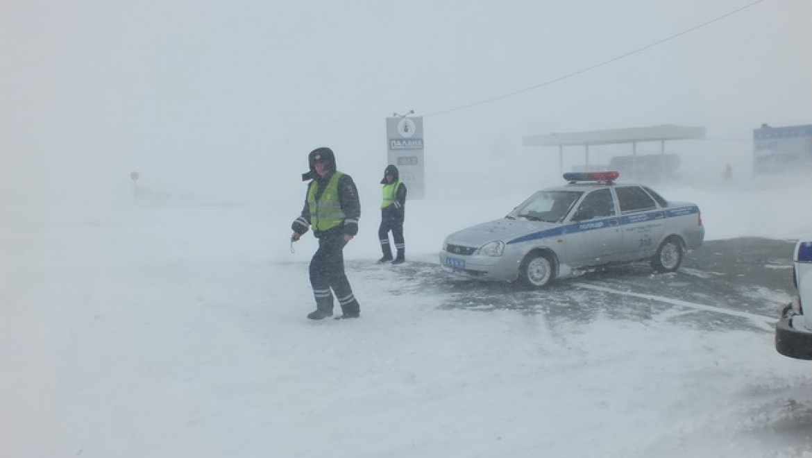 80 водителей обратились за помощью во время режима ЧС