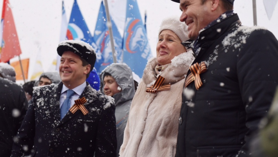 Более 12 тысяч казанцев отметили вторую годовщину присоединения Крыма и Севастополя к России