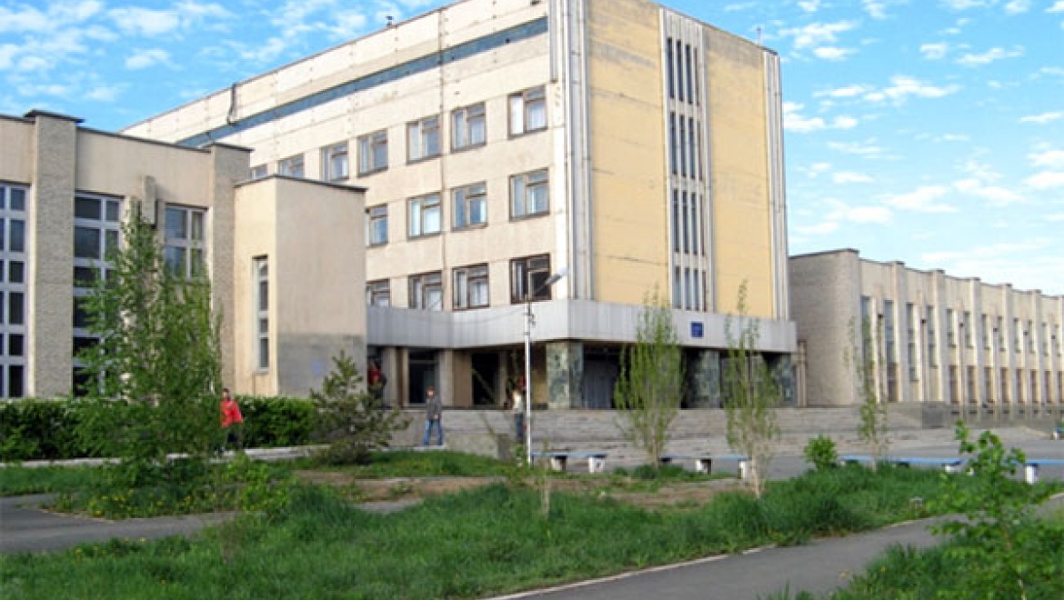 Студенты Орского гуманитарно-технологического института (филиала) ОГУ готовятся к новоселью