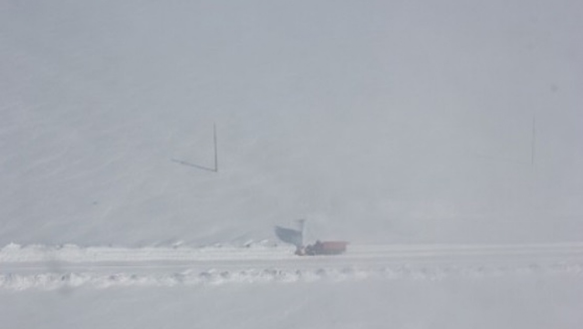 В Кваркенском районе часть дорог еще остаются закрытыми