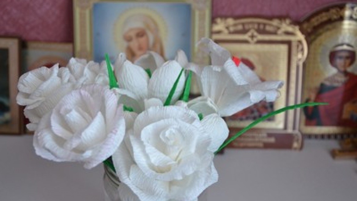 Казанцам предлагают купить белые цветы и помочь детям