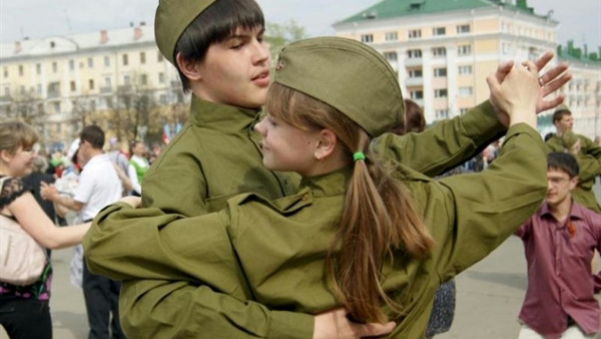 «Вальс Победы» станцуют около 40 тысяч оренбуржцев