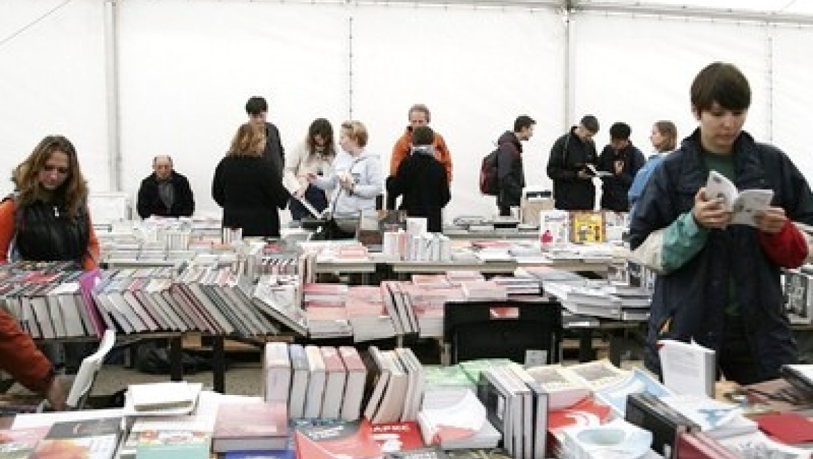 В казанском летнем книжном фестивале примут участие 80 издательств со всей России