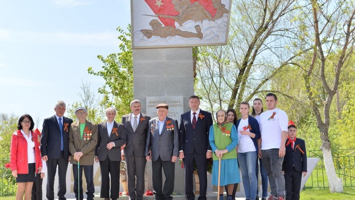 «Газпромнефть-Оренбург» поздравил оренбуржцев с Днем Победы   