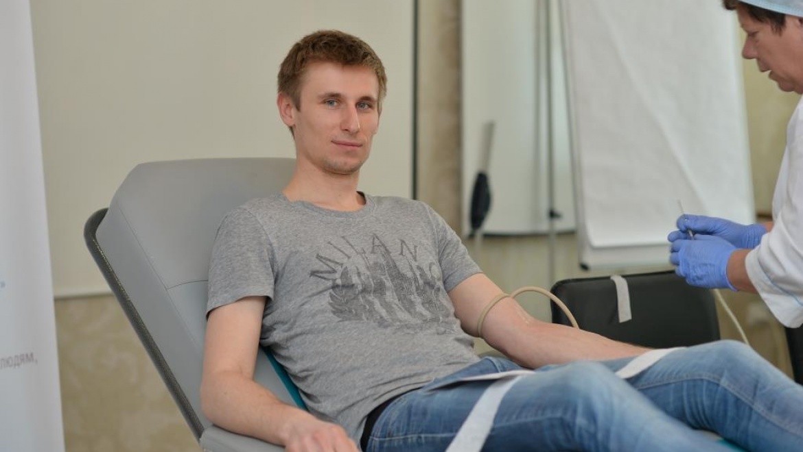 Сотрудники «Газпромнефть-Оренбурга» пополнили банк донорской крови региона      