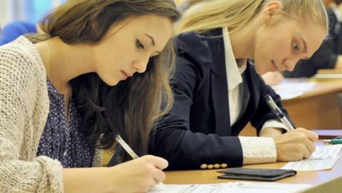 Более 7,5 тысячи татарстанских выпускников сдают ЕГЭ по обществознанию