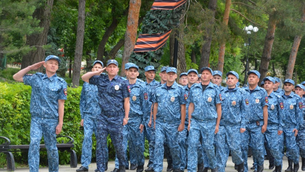 Отряд оренбургских полицейских отправился нести службу на Северный Кавказ