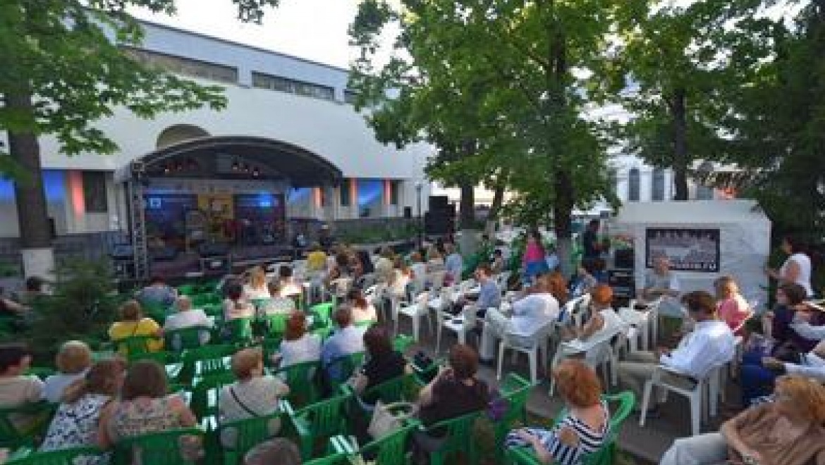 В усадьбе Сандецкого выступит музыкант-мультиинструменталист Аркадий Шилклопер