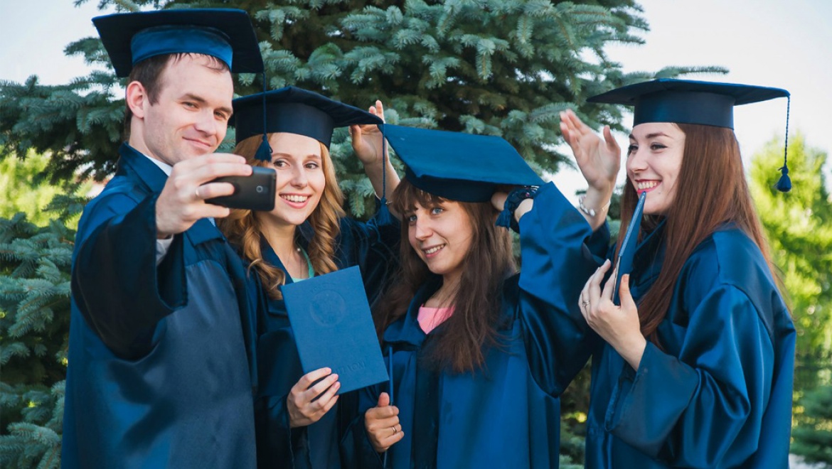 ОГУ выпустил 4300 студентов