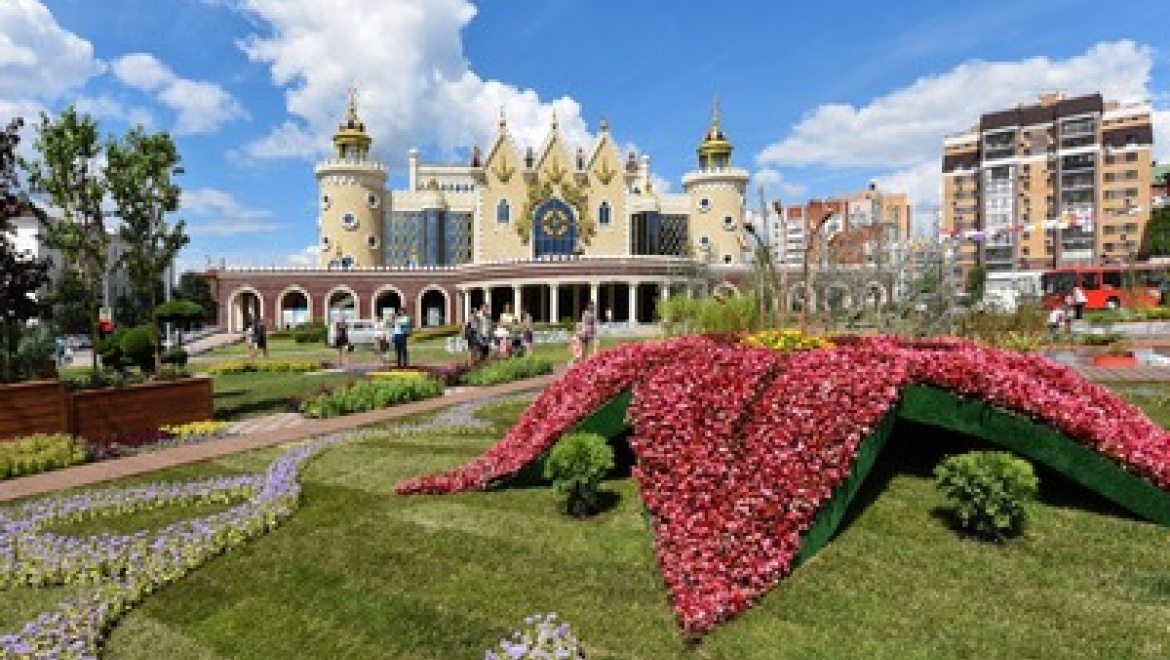 В сквере рядом с театром кукол «Экият» пройдет бесплатный мастер-класс по йоге