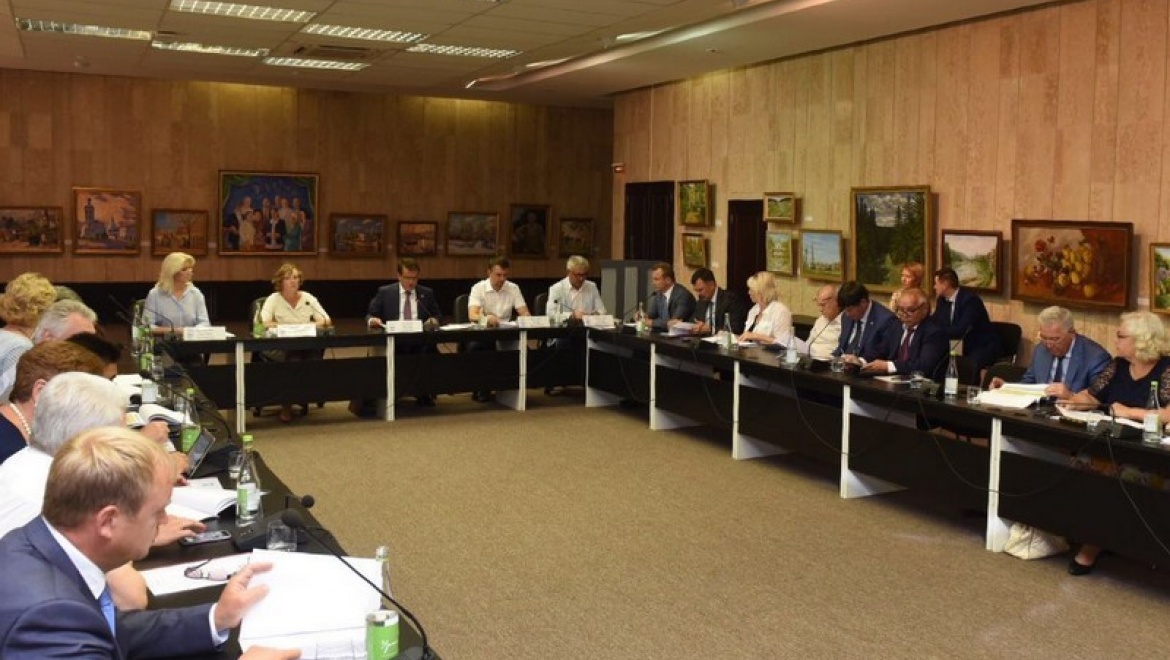 И.Метшин: «Мы должны провести избирательную кампанию с опорой на мнение горожан»