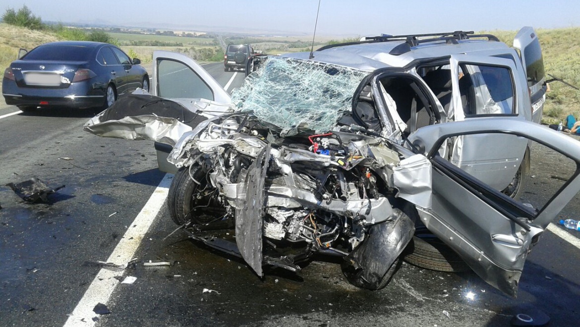 Адское ДТП на трассе Оренбург-Орск