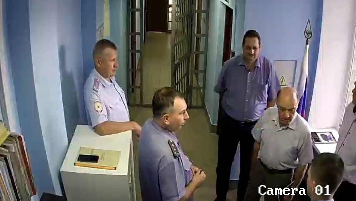 Анатолий Чадов проверил работу гайского изолятора