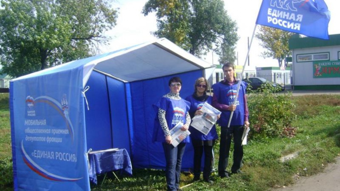 В РТ начали работать мобильные общественные приемные партии «Единая Россия» по вопросам ЖКХ
