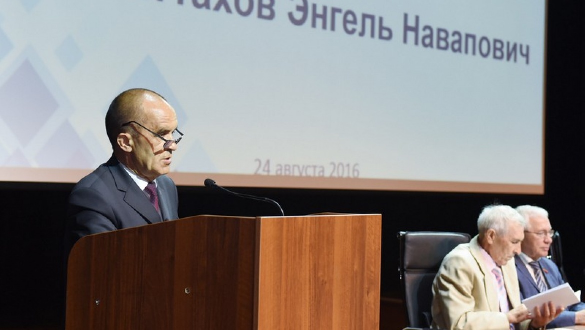 Энгель Фаттахов: «Будем решать потребности Казани в школьных автобусах»