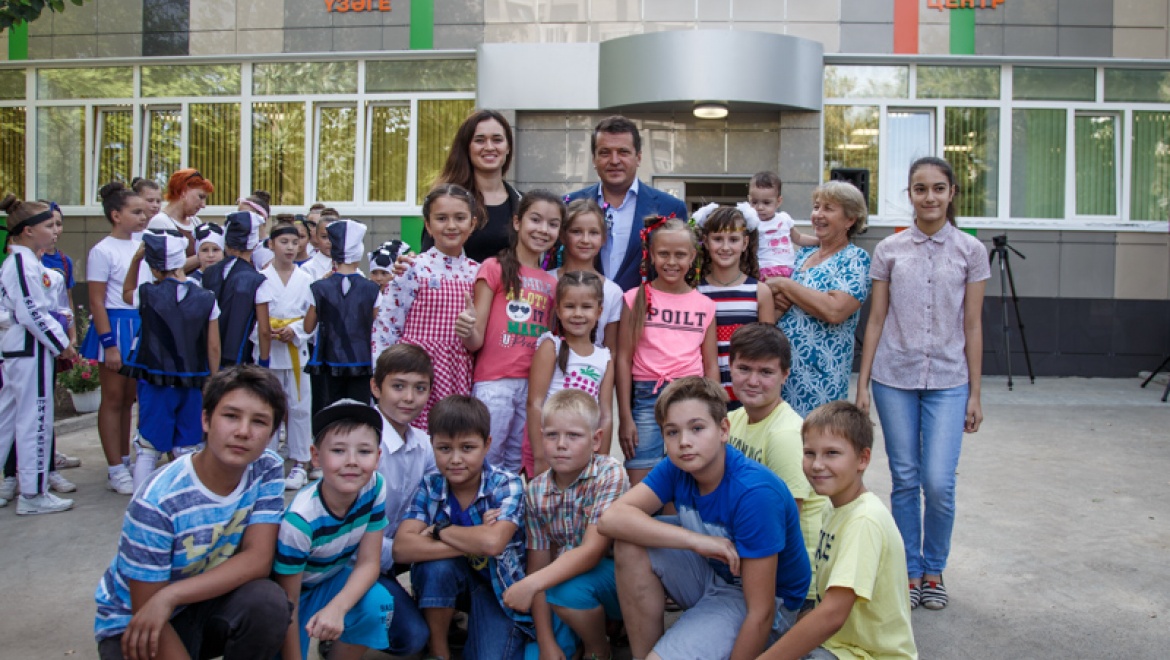 В Казани открылся подростковый клуб «Лимонад»