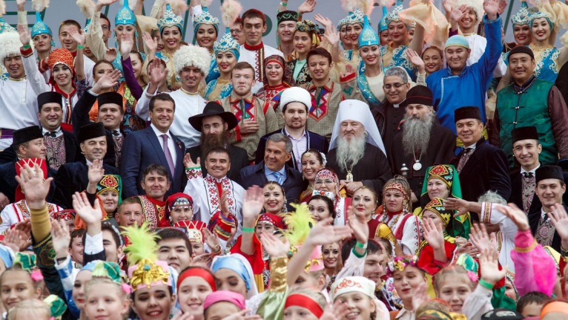 В Казани стартовал II Республиканский этноконфессиональный фестиваль «Мозаика культур