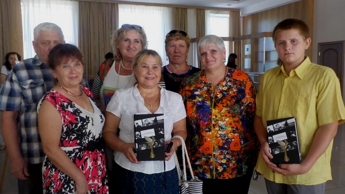 Сельские читатели посетили вечер памяти Алексея Саморядова      