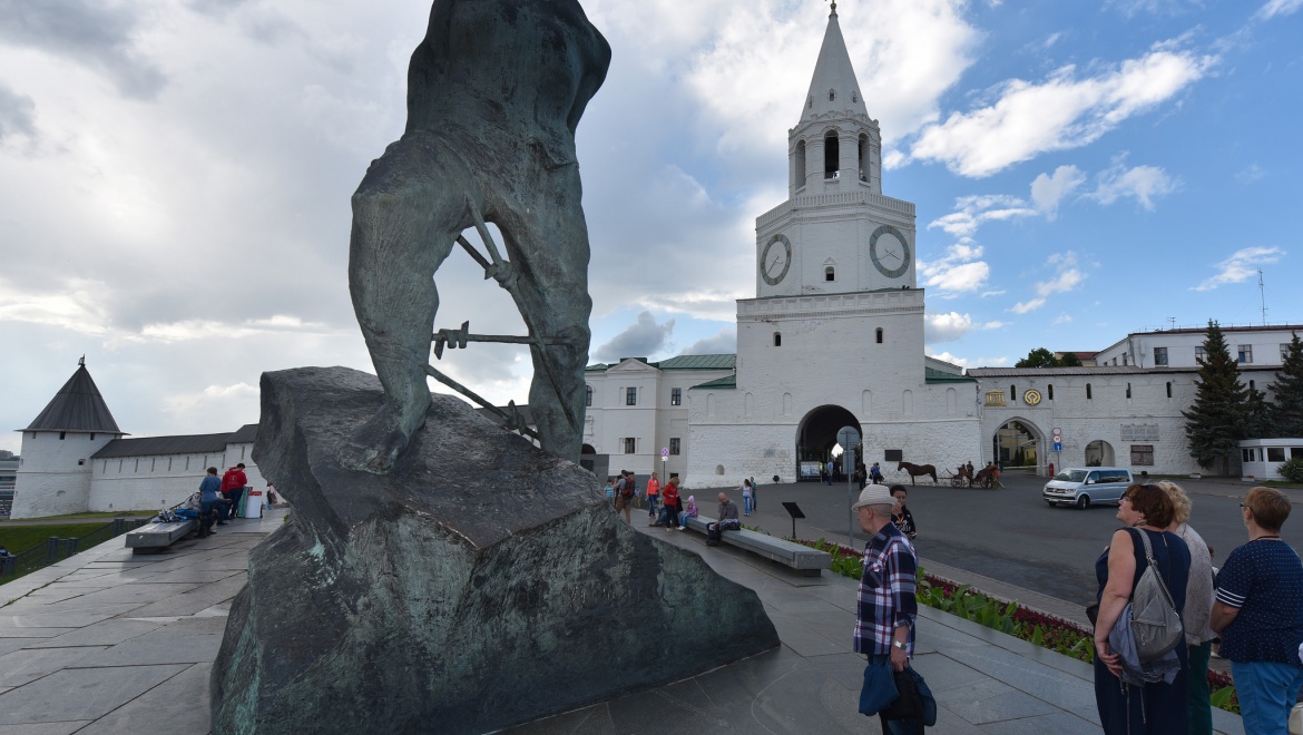 Казань вошла в первую тройку популярных у туристов городов России по итогам лета