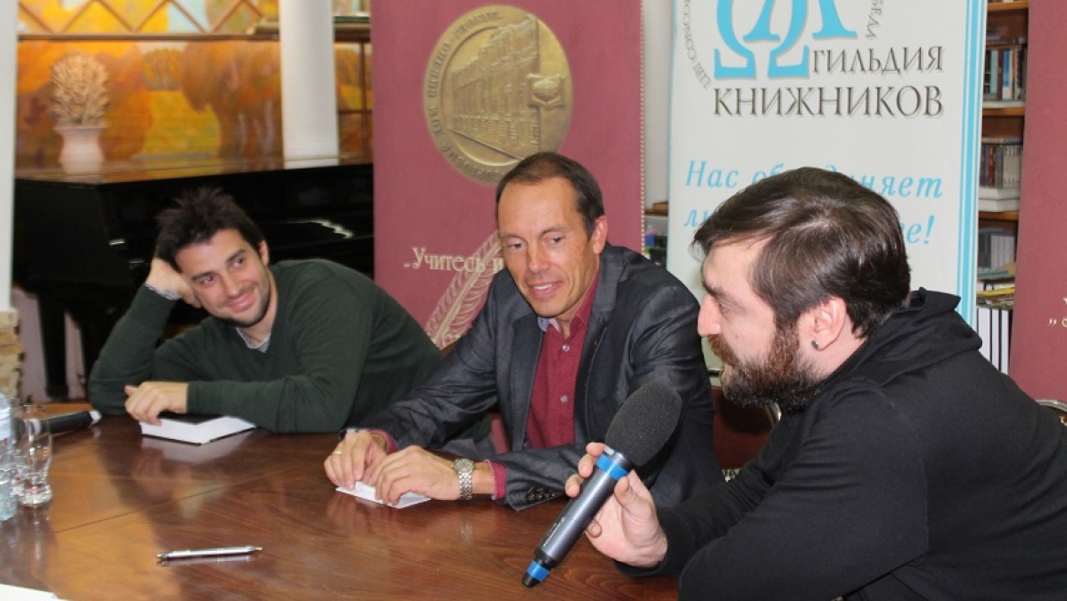 В Москве представлено «Собрание сочинений» сценаристов Петра Луцыка и Алексея Саморядова