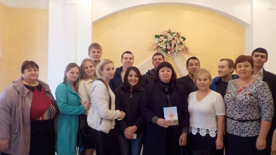 Экскурсия в библиотеку