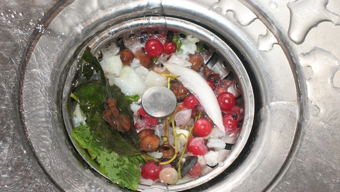 Оренбуржцы стали чаще жаловаться на засоры труб