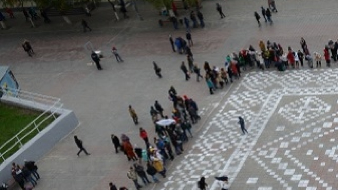 Народный флеш-моб "Рисуем оренбургский пуховый платок"