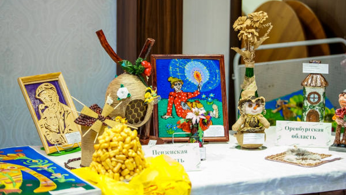 Выставка «МастерОК» продемонстрировала лучшие работы воспитанников детских домов и школ-интернатов