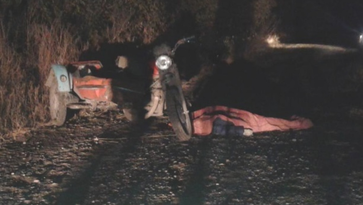 Несовершеннолетний мотоциклист перевернулся на дороге