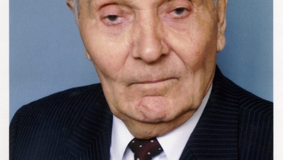 Оренбург прощается с Героем Советского Союза  Николаем Андреевичем Рощиным