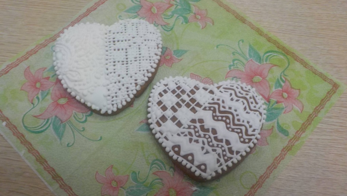 Мастер - класс по росписи и украшению  пряников      