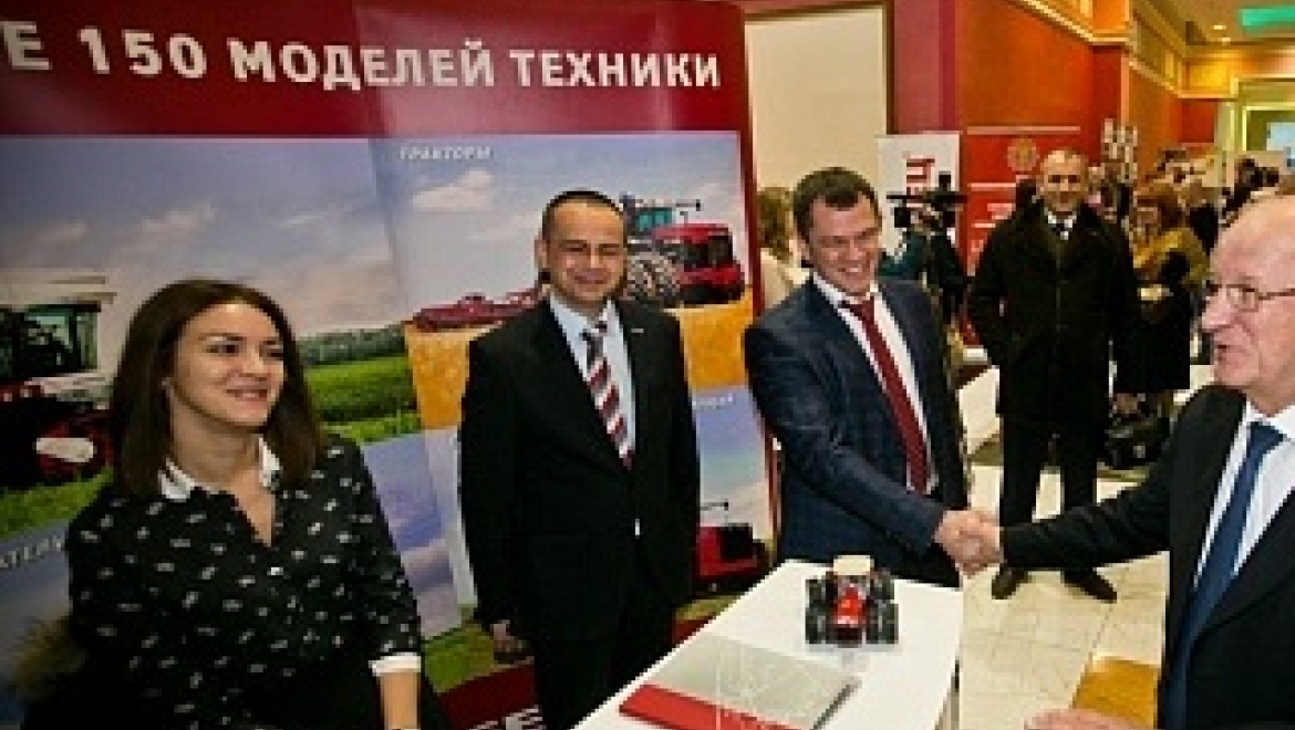 Лучшие аграрии Оренбуржья получили ключи от легковых автомобилей