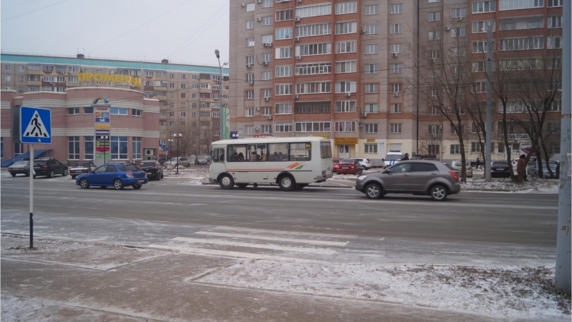 Разыскивается водитель, сбивший несовершеннолетнего пешехода