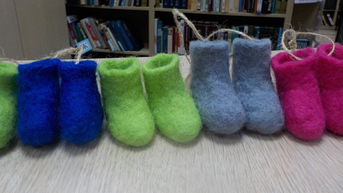 Сельская библиотека присоединилась к Международному дню благотворительности