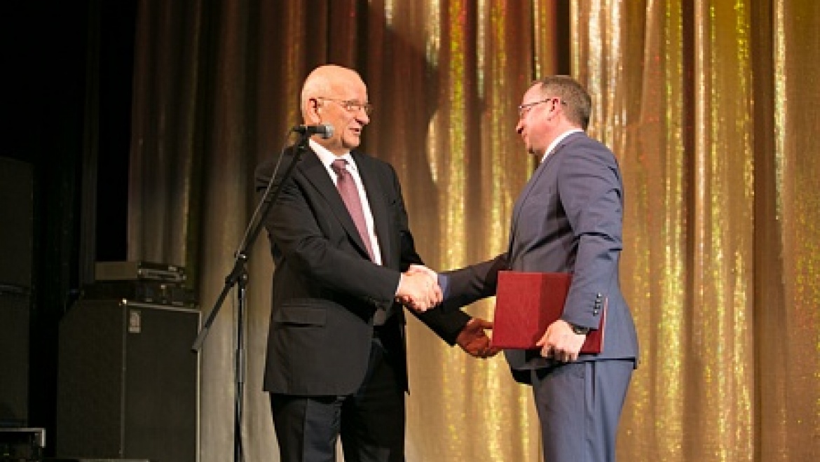 Энергетики принимают поздравления