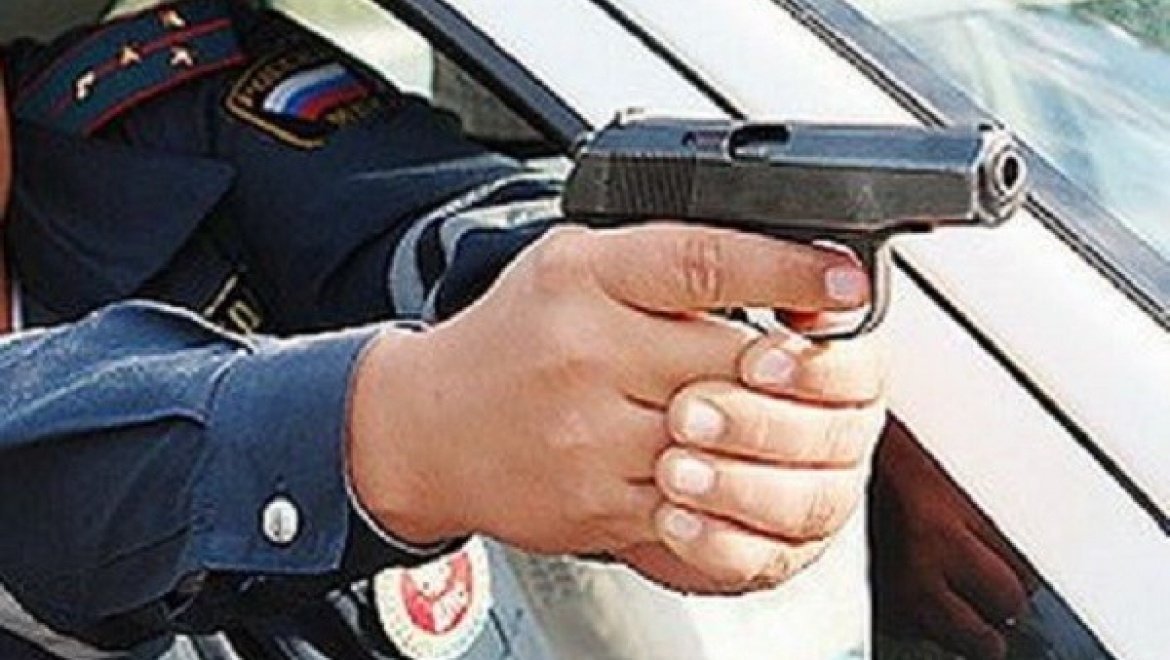 Полицейские открыли стрельбу для остановки пьяного водителя