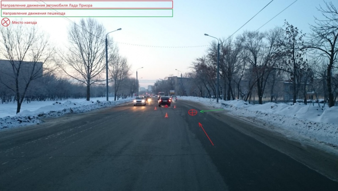 На Театральной пешеход попал под колеса "Приоры"