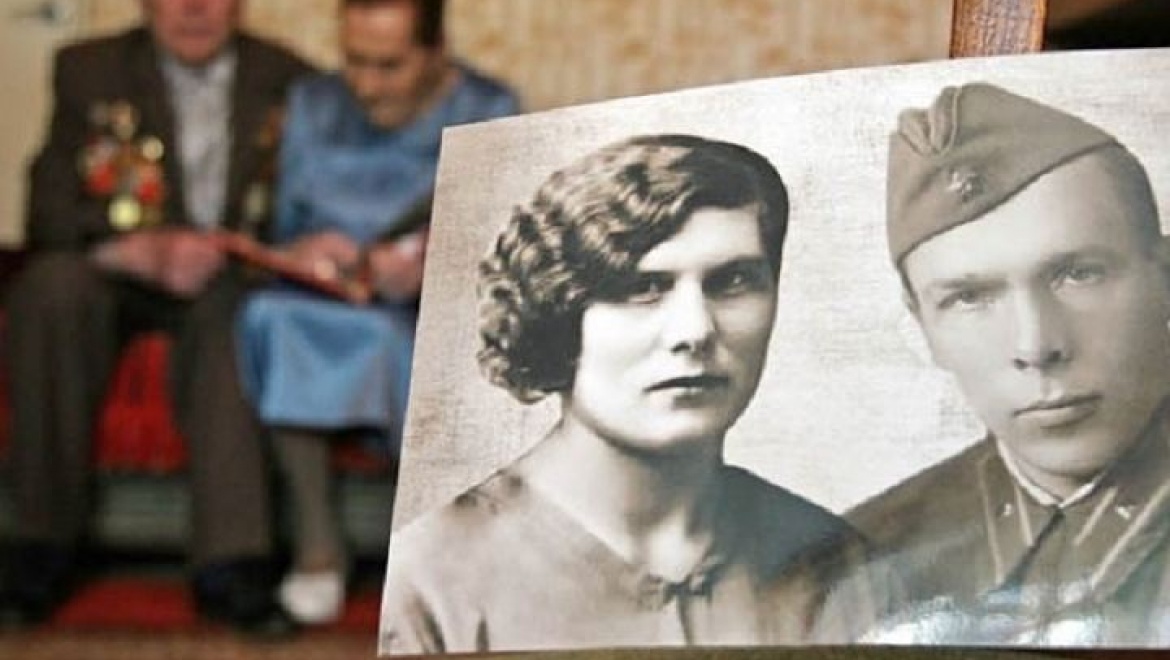 Над этой любовью не властны года