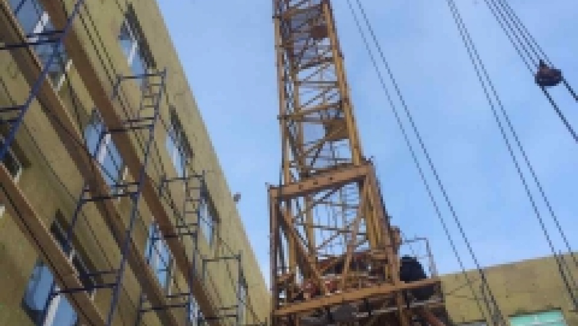 На стройке погибла женщина-крановщик