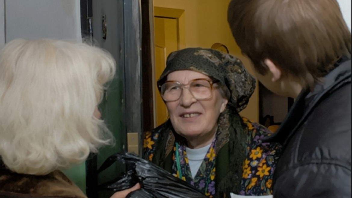 Мошенники под видом соцработников "ходят" по пенсионерам