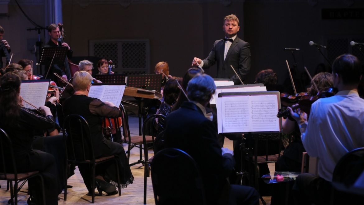Оренбургский оркестр исполнит «Серенаду для струнных»