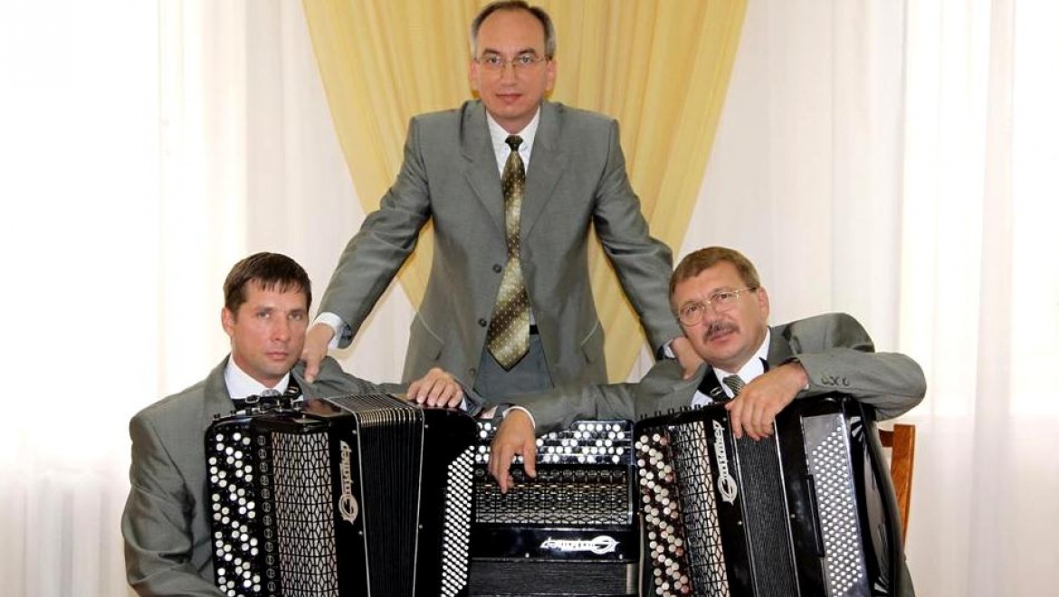 Оренбургское трио баянистов выступит на фестивале «Оренбургский пуховый платок»