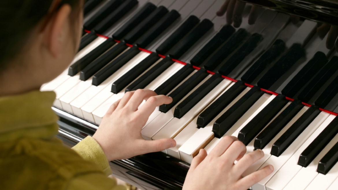 В Оренбурге выберут "Юного виртуоза"