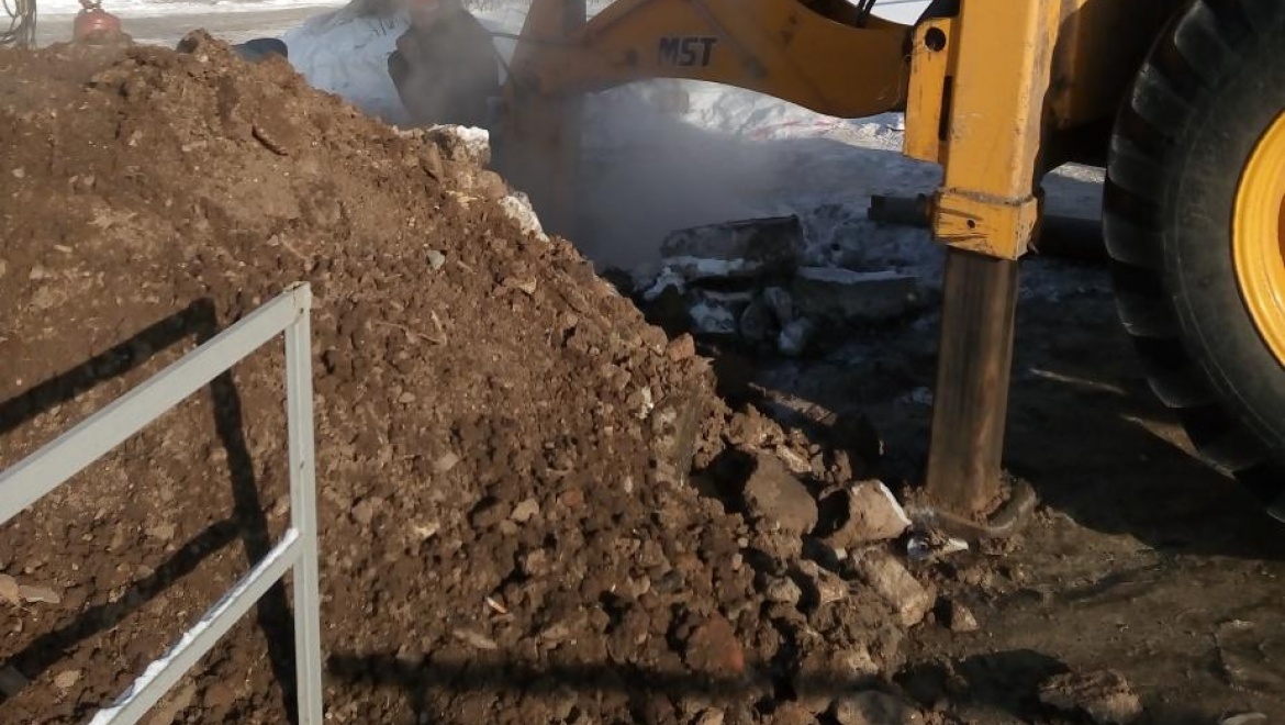 Жители проспекта Дзержинского и улицы Брестской останутся без воды на несколько часов