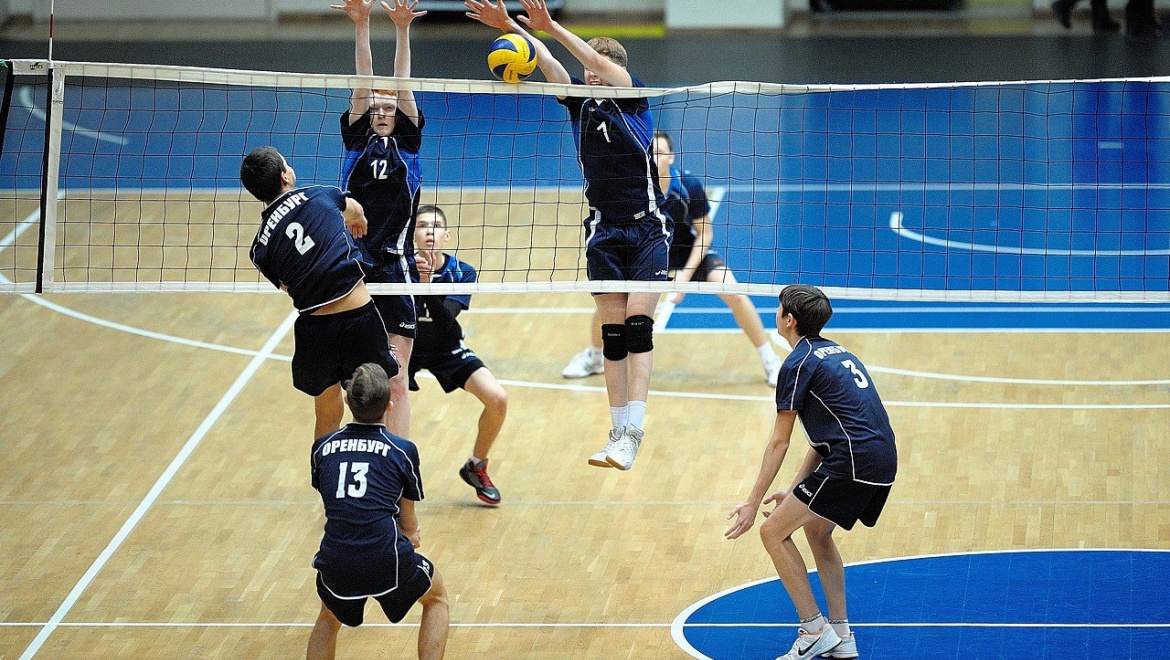 Первенство области по волейболу среди юношей