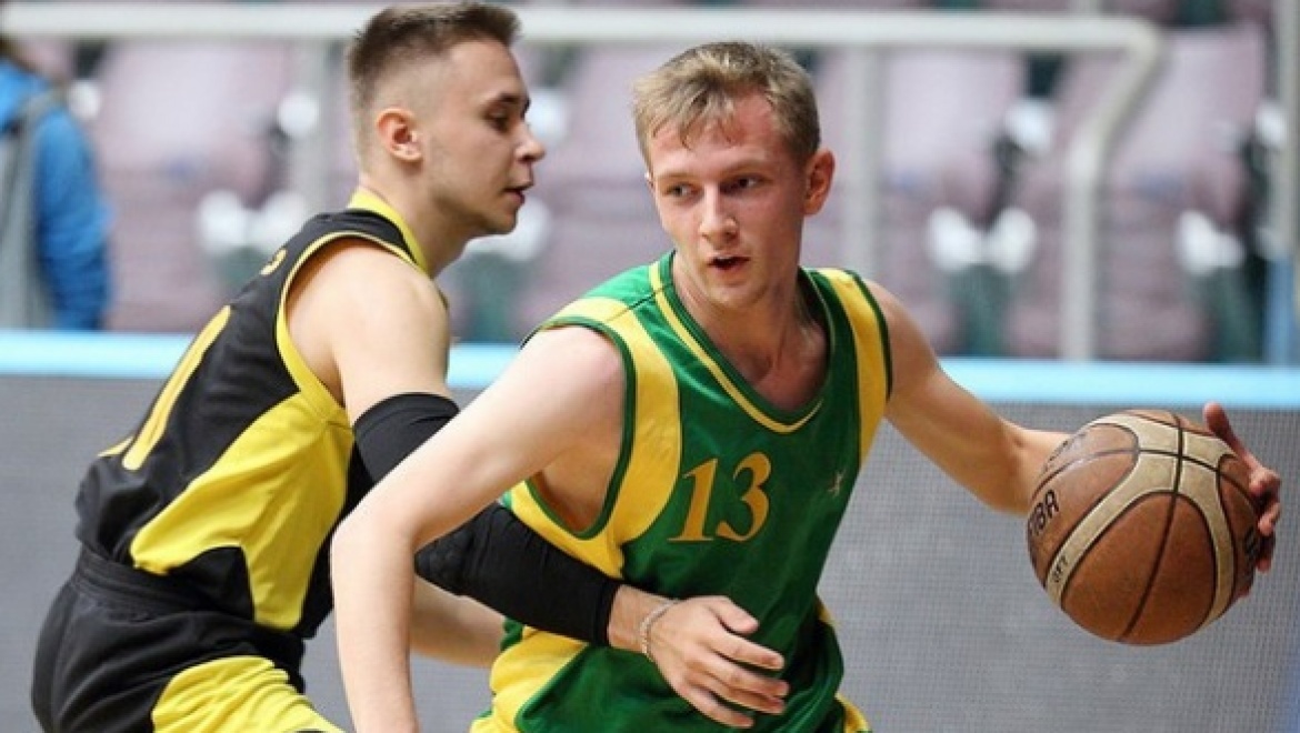 В Орске прошло Первенство области по баскетболу