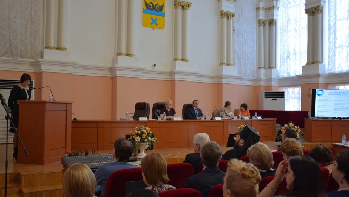 В Оренбурге прошло расширенное заседание коллегии управления образования 